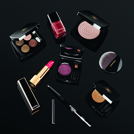 Новогодняя коллекция макияжа Les Ornements De Chanel от Chanel